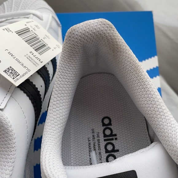 Adidas Superstar J - Picture 7 of 8